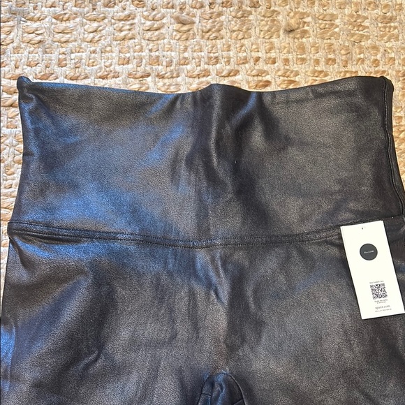 Spanx faux leather leggings NWT - Picture 6 of 8